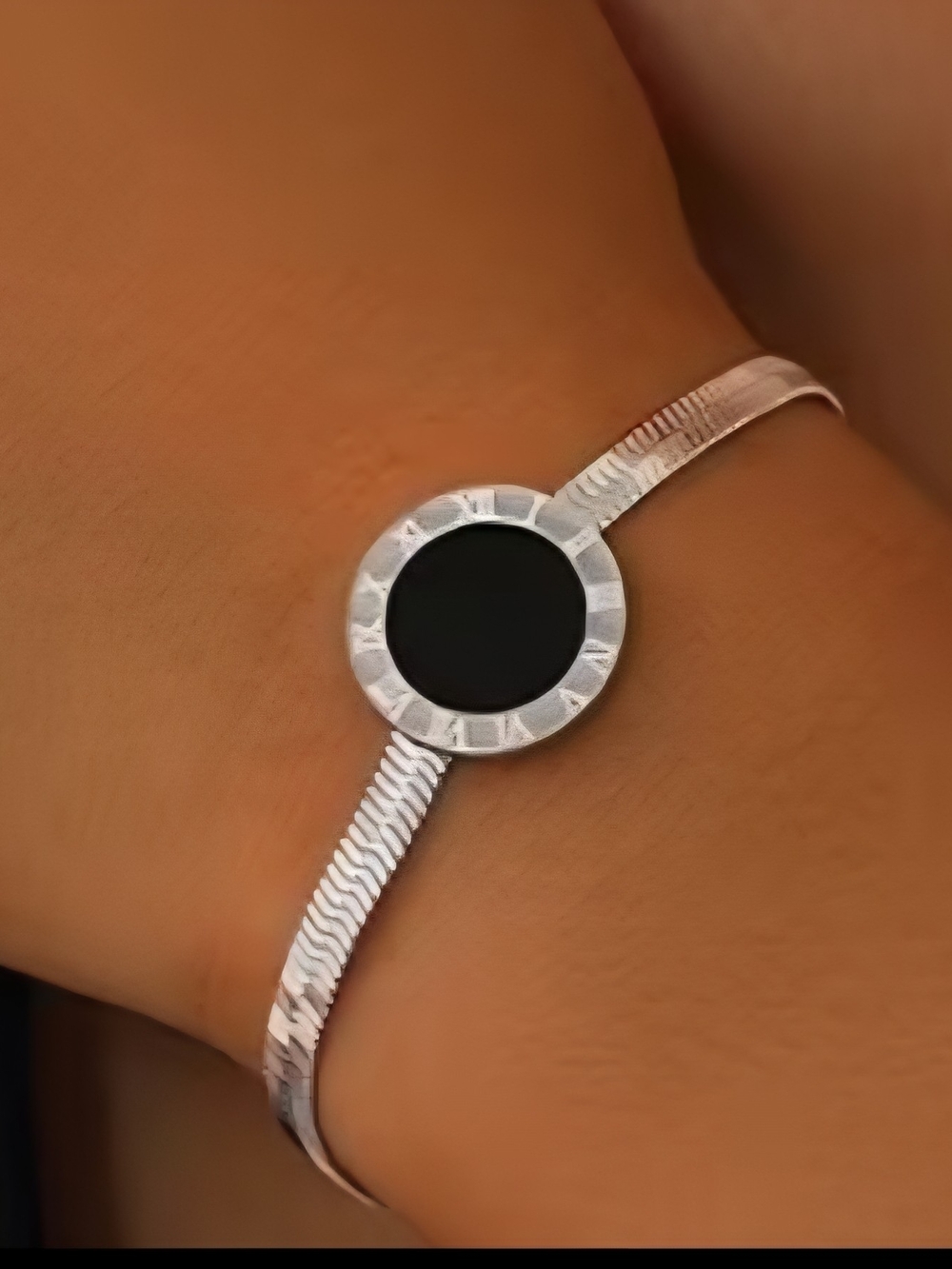Roman Bracelet- Silver Herringbone.. 8" Inch